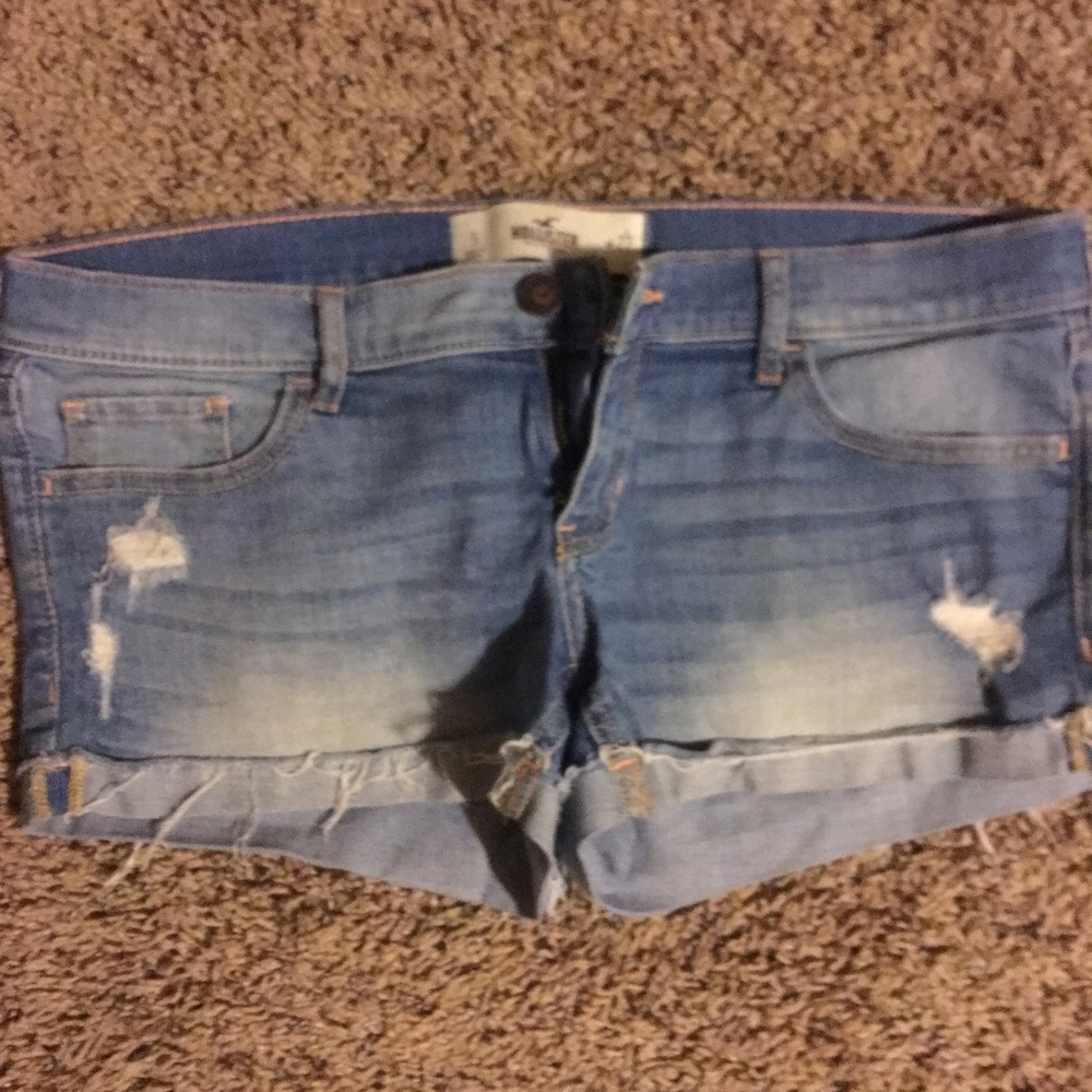 Hollister low rise shorts